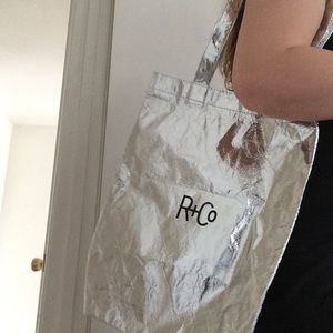 R+Co foil tote - 2 pack👽